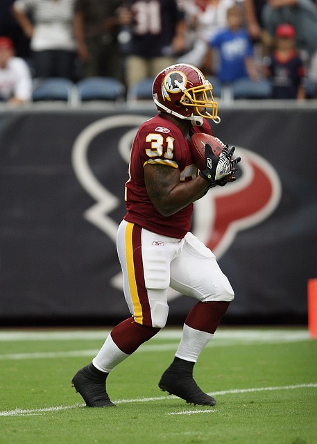 斯波盼望希羅場均出手十記三分 今日他在籃下的表現彰顯了他的成長.